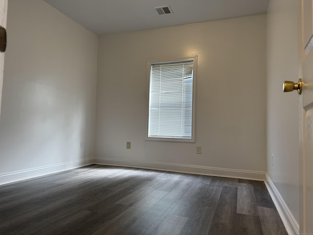 39 Medford St, West Haven, CT 06516 - empty room with dark wood-style floors and baseboards