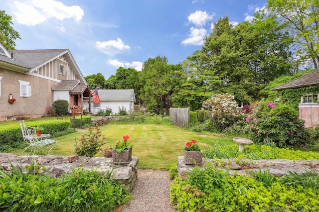 9 Columbus Ave, East Lyme, CT 06357 - view of green lawn
