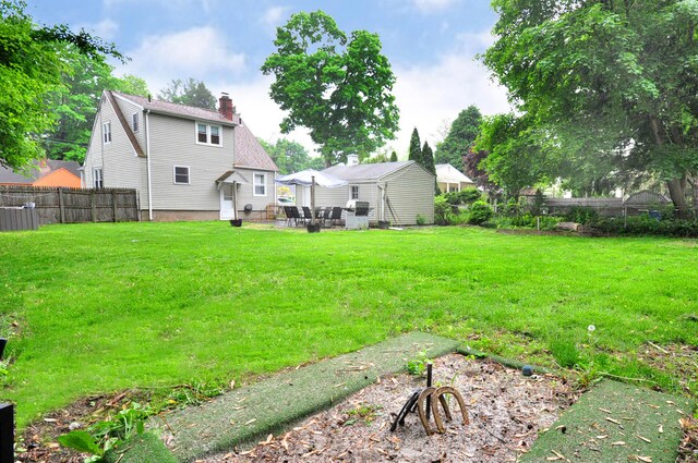 30 Taylor St, Windsor, CT 06095 - view of yard