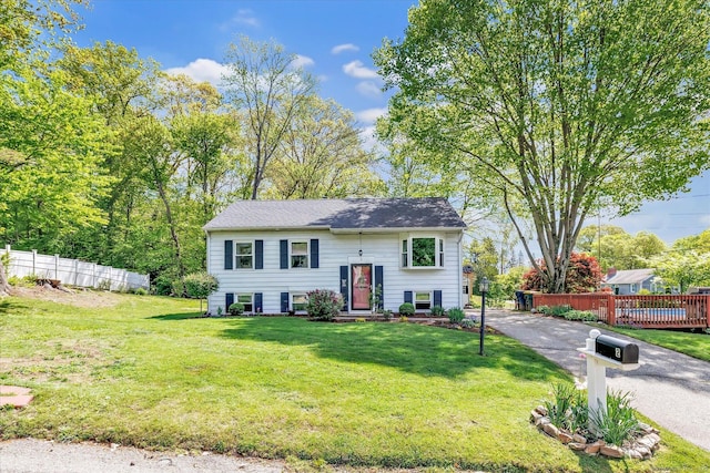 2 Chestnut Ct, Seymour, CT 06483 - split foyer home featuring asphalt driveway