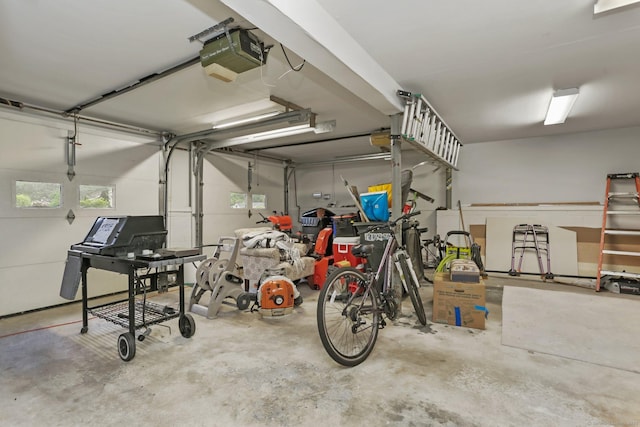 9 Cindy Ln, Norwalk, CT 06851 - garage with a garage door opener