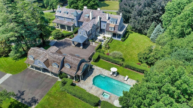 27 Country Club Rd, Ridgefield, CT 06877 - aerial overview of property's location with a pool area