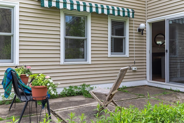 87 Canaan Rd Apt 2F, Salisbury, CT 06068 - view of property exterior