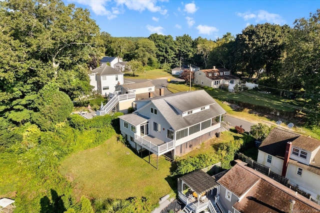 16 Hill Rd, East Lyme, CT 06333 - aerial view of residential area featuring a heavily wooded area
