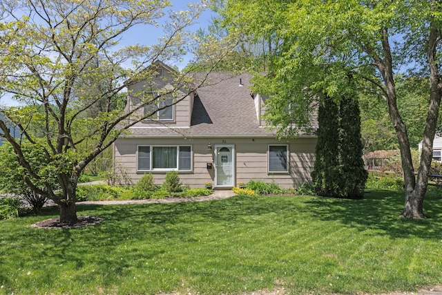 21 Bethpage Dr, Bethel, CT 06801 - cape cod house with a front yard and a shingled roof