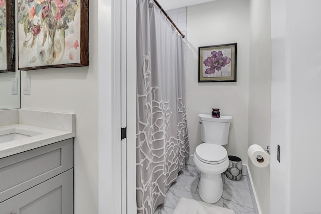 full bath featuring marble look tiles, vanity, toilet, baseboards, and a shower with curtain
