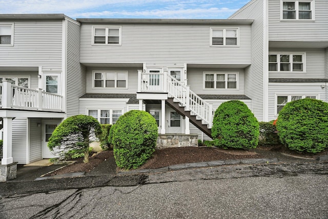 29 Van Buren Ave Apt L6, Norwalk, CT 06850 - view of front of house featuring stairway