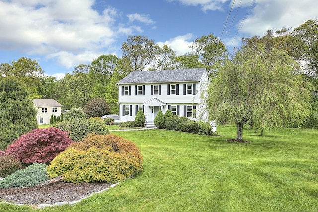 23 Davis Rd, Seymour, CT 06483 - colonial home featuring a front yard