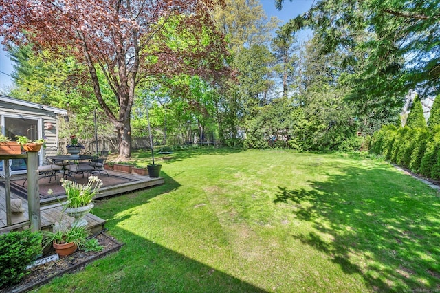 10 Meadowbrook Rd, Hamden, CT 06517 - view of yard featuring a wooden deck
