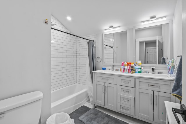 bathroom with toilet, shower / bath combo with shower curtain, double vanity, vaulted ceiling, and recessed lighting