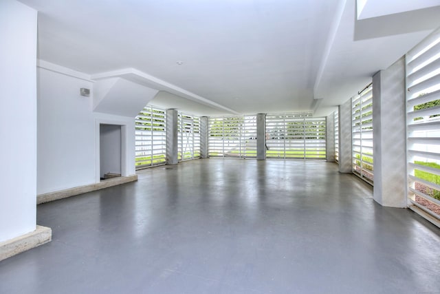 450 Penfield Rd, Fairfield, CT 06824 - interior space