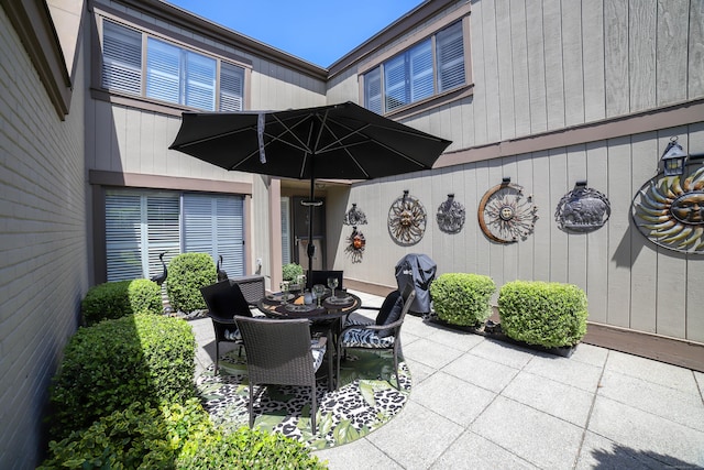 85 Viscount Dr Unit 10A, Milford, CT 06460 - view of patio / terrace with outdoor dining space