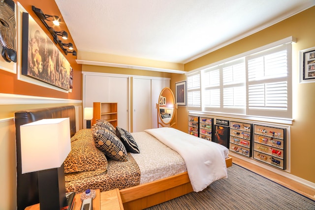 85 Viscount Dr Unit 10A, Milford, CT 06460 - bedroom featuring a closet and wood finished floors