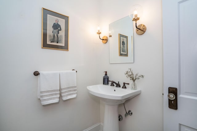 341 Quaker Ln N, West Hartford, CT 06119 - view of bathroom