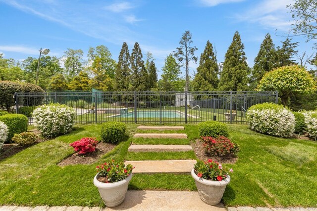 24 Lawrence Hill Rd, Stamford, CT 06903 - view of yard