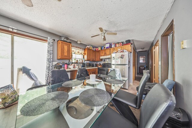 28 Oldham Ave, Waterbury, CT 06705 - photo 12