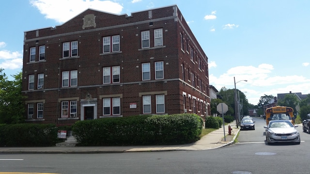 177 Buckingham St, Hartford, CT 06106 - view of building exterior