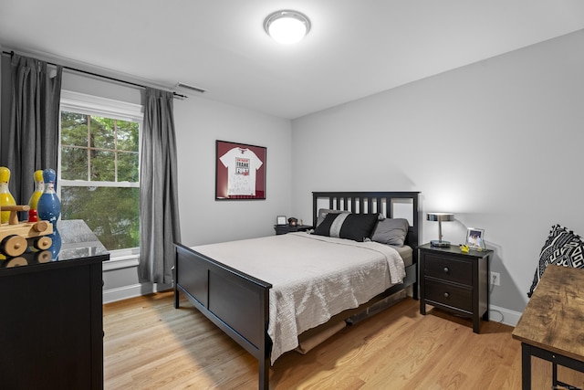 3 Arrowhead Rd, Madison, CT 06443 - bedroom featuring light wood-style flooring and baseboards
