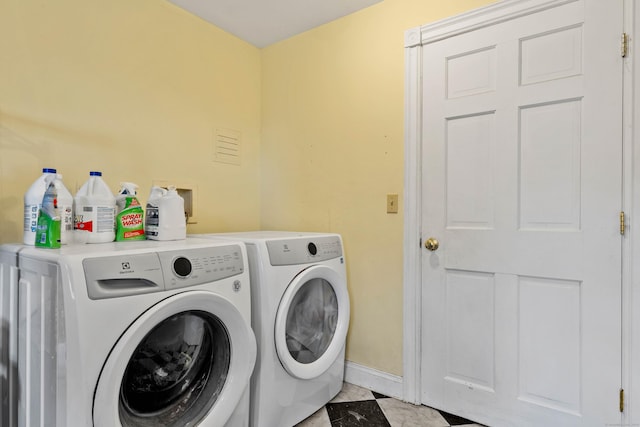 178 Shore Ave, Groton, CT 06340 - washroom with washing machine and dryer and baseboards