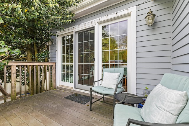 178 Shore Ave, Groton, CT 06340 - view of wooden deck
