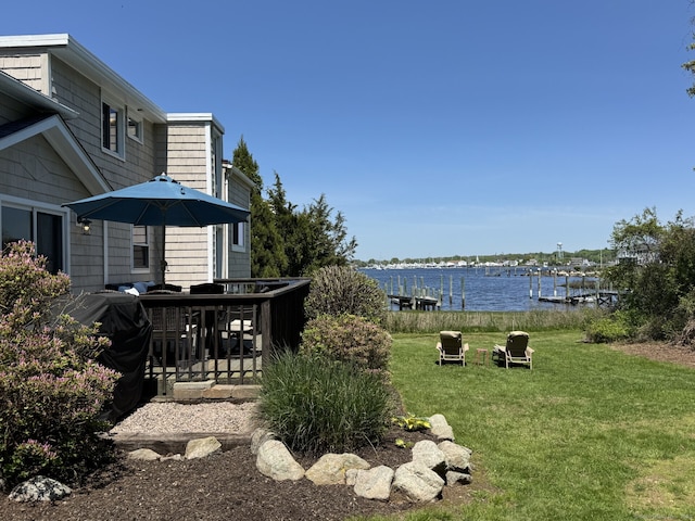 5 Quarry Rd, Stonington, CT 06355 - view of green lawn with a water view