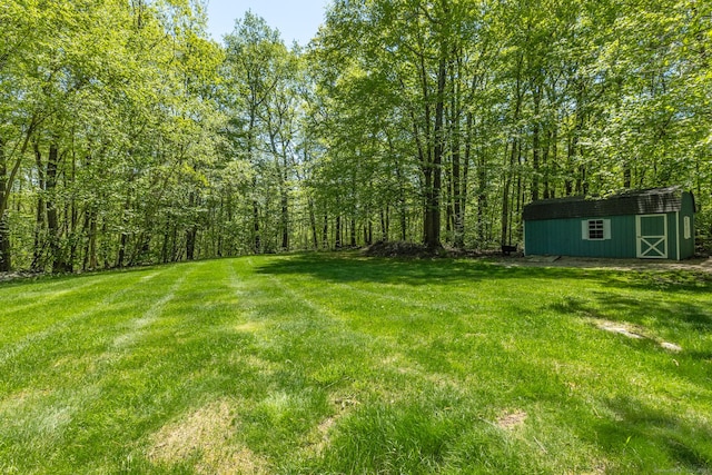 16 Cider Mill Rd, Burlington, CT 06013 - view of grassy yard featuring a storage unit