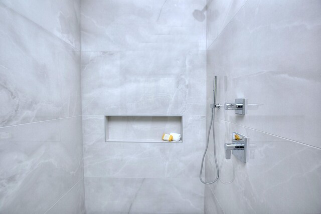 158 Compo Rd N, Westport, CT 06880 - bathroom view of tiled shower
