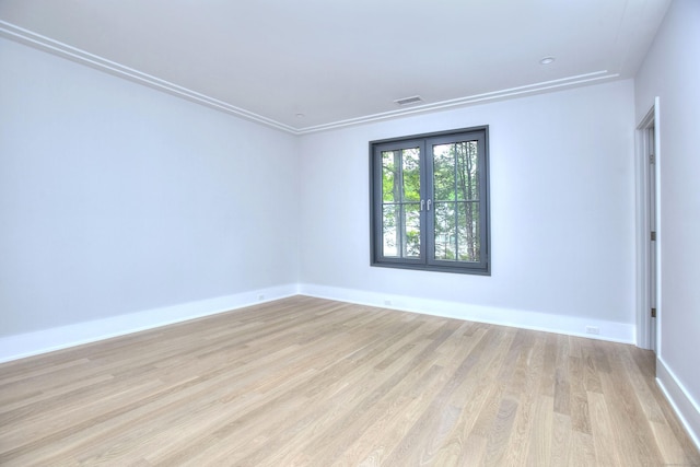 158 Compo Rd N, Westport, CT 06880 - unfurnished room featuring light wood-style flooring and baseboards