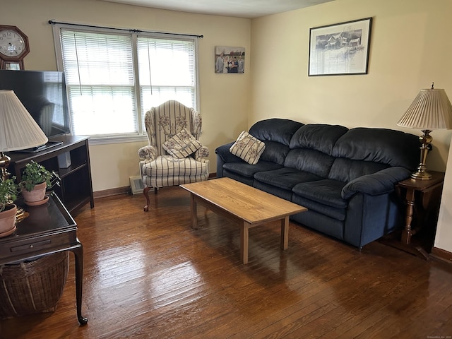 2060 Perkins St, Bristol, CT 06010 - living room featuring hardwood / wood-style flooring and baseboards