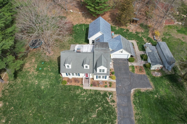 aerial view of property and surrounding area