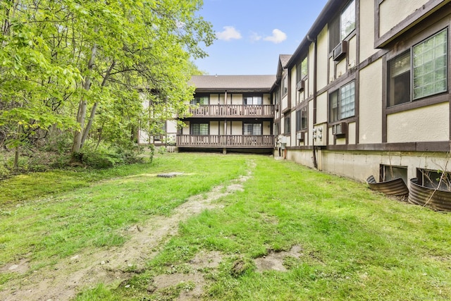 442 Swanson Cres Unit 442, Milford, CT 06461 - view of green lawn