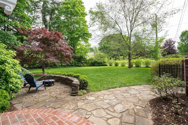 26 Ridgewood Rd, West Hartford, CT 06107 - view of grassy yard with a patio area