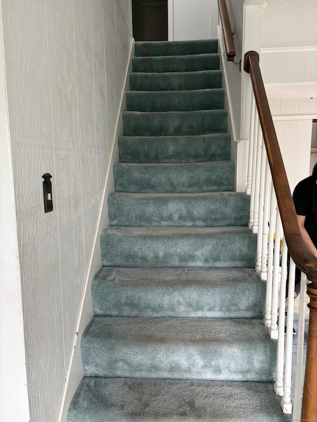 156 Russell Ave, Orange, CT 06477 - view of stairway