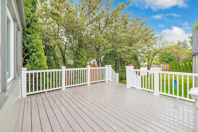 8 Thomas St, Trumbull, CT 06611 - view of deck