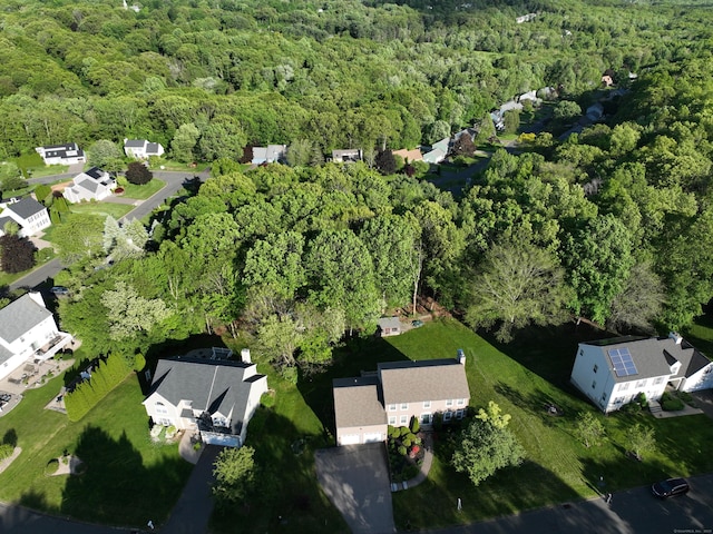 5 Nutmeg Ln, East Hampton, CT 06424 - aerial overview of property's location featuring a heavily wooded area