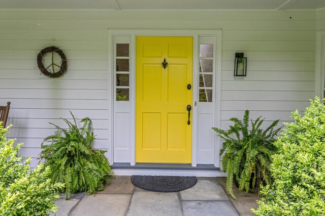 11 Thomas Rd, Westport, CT 06880 - view of property entrance