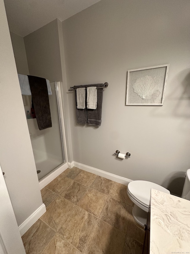 95 S Ridge Ln Unit D201, Berlin, CT 06037 - full bath with a stall shower, toilet, and baseboards