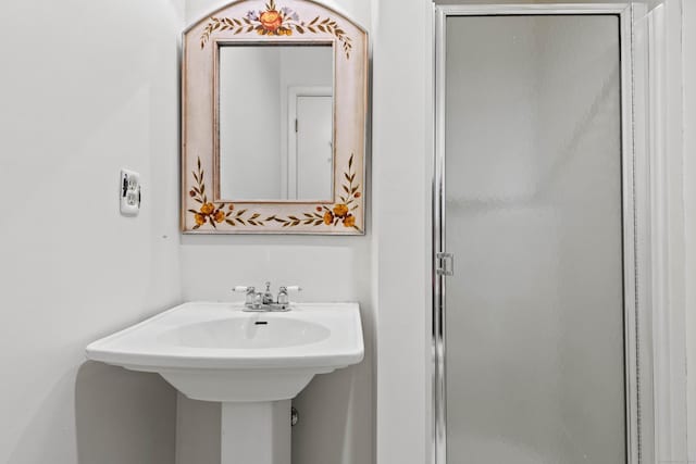 18 Charles St, Groton, CT 06355 - bathroom featuring a shower stall