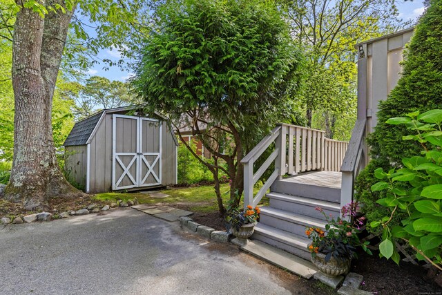 18 Charles St, Groton, CT 06355 - view of shed