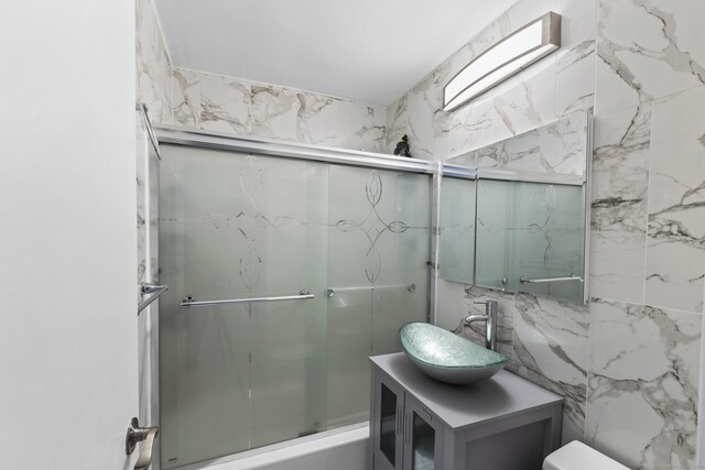 2370 N Ave Unit 12G, Bridgeport, CT 06604 - bathroom with vanity and toilet