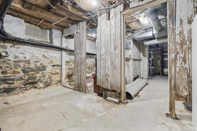 view of unfinished basement