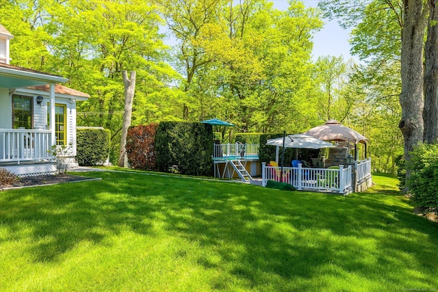 255 Killingly Rd, Pomfret, CT 06259 - view of green lawn featuring a wooden deck