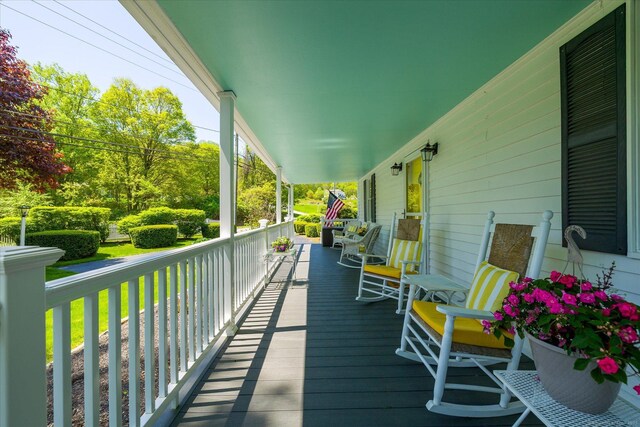 255 Killingly Rd, Pomfret, CT 06259 - view of porch