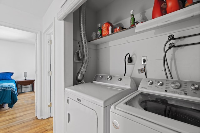 211 W Walk Unit 211, West Haven, CT 06516 - laundry room with independent washer and dryer and light wood finished floors