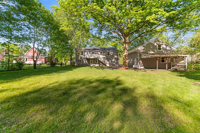 26 Maple Ave, North Haven, CT 06473 - view of yard