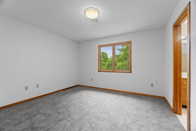 2 Meadowview Ln, Norwich, CT 06360 - unfurnished room with light carpet and baseboards