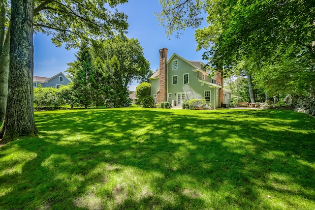 21 Park Pl, Darien, CT 06820 - view of grassy yard