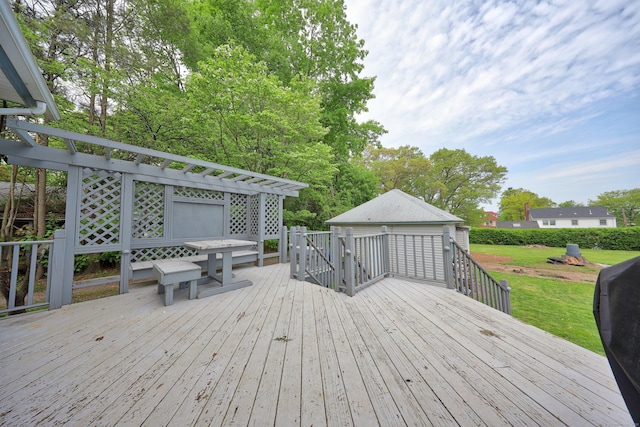 30 Birchwood St, Waterbury, CT 06708 - wooden deck with a lawn