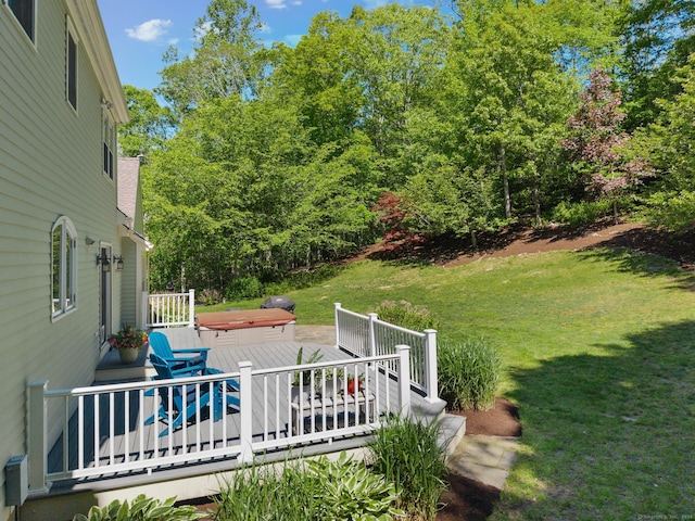 15 Westwood Rd, Essex, CT 06442 - view of grassy yard featuring a deck