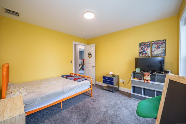 917 N Grand St, Suffield, CT 06093 - bedroom featuring carpet and baseboards